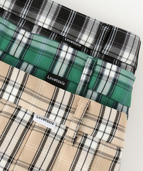 LOVETOXIC(ラブトキシック)の「ベルトつきチェックプリーツスカパン(スカート・キッズ・ブラック/ベージュ/ライトグリーン/アイボリー/サックスブルー/ピンク・SS/S/M/L)」の15枚目の写真
