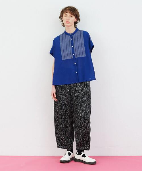 FRAPBOIS（フラボア）の「カラミヨーク ブラウス（シャツ/ブラウス・レディース・ブルー/ブラック・1）」の13枚目の写真