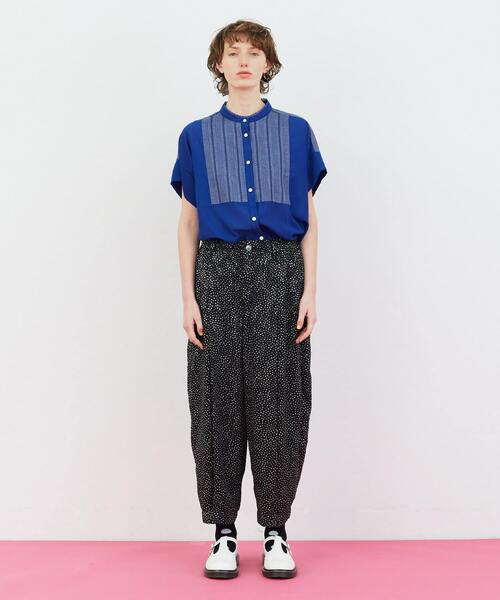 FRAPBOIS（フラボア）の「カラミヨーク ブラウス（シャツ/ブラウス・レディース・ブルー/ブラック・1）」の16枚目の写真
