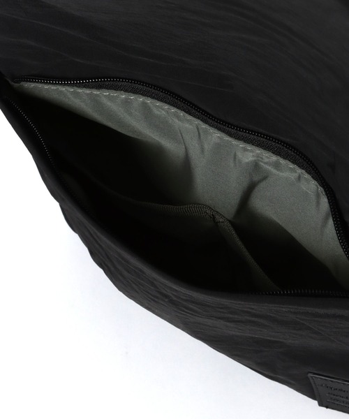 studio CLIP（スタディオクリップ）の「《Legato Largo別注》10ポケットリュック（バックパック/リュック・レディース・ブラック/チャコール・FREE）」の12枚目の写真