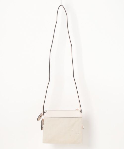 Arnold Palmer（アーノルドパーマー）の「エルガリー コンビ ２ルーム ショルダーバッグ（ショルダーバッグ・レディース・アイボリー/ブラウン/ブラック・F）」の4枚目の写真