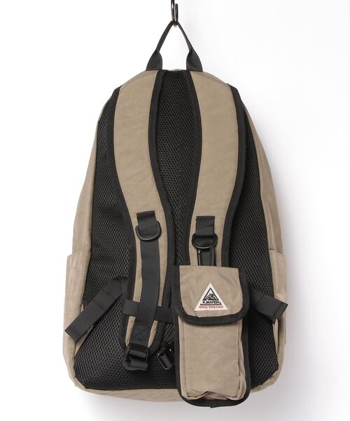 KRIFF MAYER（クリフメイヤー）の「【KRIFF MAYER】クリフメイヤーワッペンリュック バックパック R1468 YMY（バックパック/リュック・メンズ・チャコールグレー/ベージュ・FREE）」の3枚目の写真