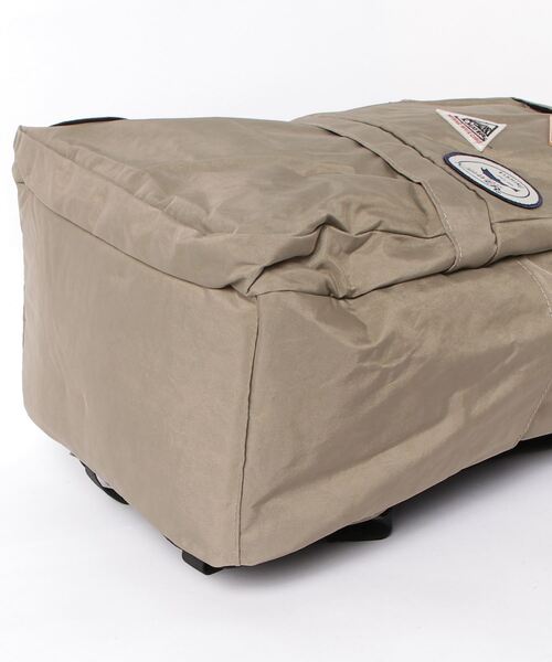 KRIFF MAYER（クリフメイヤー）の「【KRIFF MAYER】クリフメイヤーワッペンリュック バックパック R1468 YMY（バックパック/リュック・メンズ・チャコールグレー/ベージュ・FREE）」の4枚目の写真