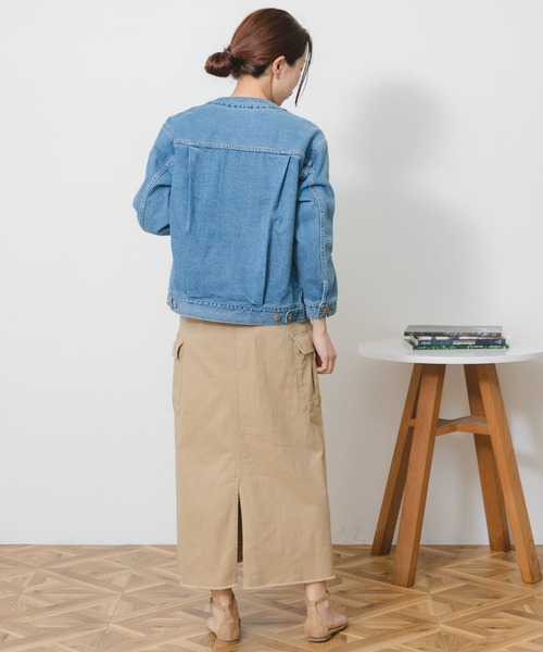 Moname（モナーム）の「MONAME　CREW NECK WORK JACKET（デニムジャケット・レディース・ライトインディゴブルー・FREE）」の11枚目の写真