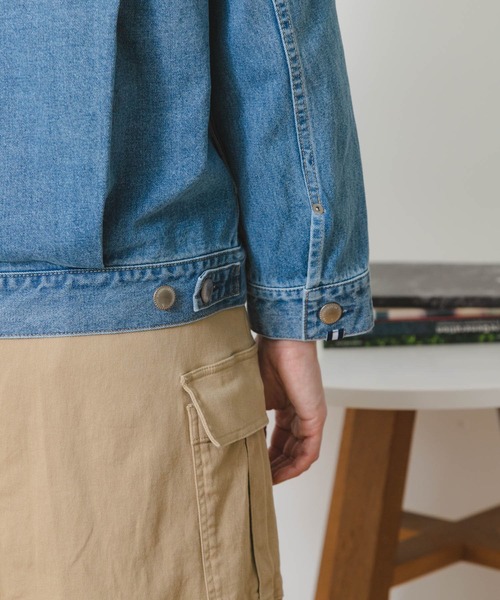 Moname（モナーム）の「MONAME　CREW NECK WORK JACKET（デニムジャケット・レディース・ライトインディゴブルー・FREE）」の19枚目の写真