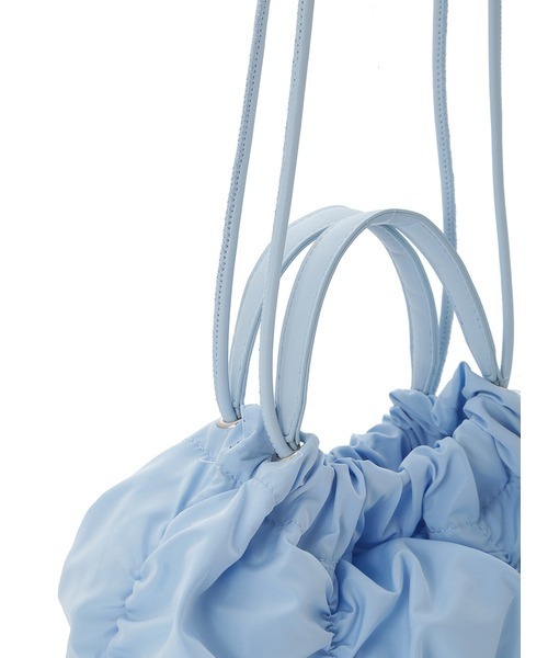 emmi（エミ）の「【emmi atelier】シャーリングギャザーショルダーバッグ（ショルダーバッグ・レディース・ライトブルー/ホワイト/ブラック・FREE）」の6枚目の写真