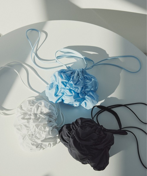 emmi（エミ）の「【emmi atelier】シャーリングギャザーショルダーバッグ（ショルダーバッグ・レディース・ライトブルー/ホワイト/ブラック・FREE）」の18枚目の写真