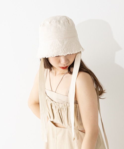 Chico(チコ)の「ヒモ付きバケットハット(ハット・レディース・ブラック/ライトベージュ・FREE)」の3枚目の写真