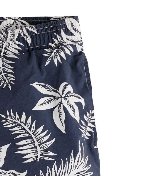 SCOTCH&SODA（スコッチアンドソーダ）の「プリント ポプリンバミューダショーツ【172467】（その他パンツ・メンズ・ネイビー/カーキ・LARGE/MEDIUM/SMALL）」の5枚目の写真