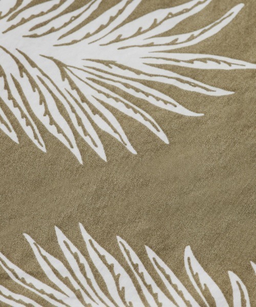 SCOTCH&SODA（スコッチアンドソーダ）の「プリント ポプリンバミューダショーツ【172467】（その他パンツ・メンズ・ネイビー/カーキ・LARGE/MEDIUM/SMALL）」の12枚目の写真