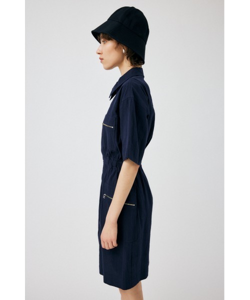 〖未使用品〗MOUSSY ワンピース Mサイズ相当 ネイビー MOUSSY（マウジー）の「ZIP UP MINI ワンピース（ワンピース