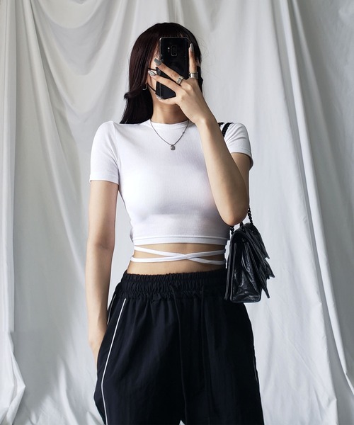 me+em select(ミームセレクト)の「【 4color 】ストラップウエストリボンショート半袖Tシャツ【 韓国製 】(Tシャツ/カットソー・レディース・イエロー/ピンク/ブラック/アイボリー・FREE)」の17枚目の写真
