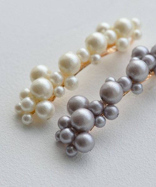 kana（カナ）の「パール マット ボリューム バレッタ（バレッタ/ヘアクリップ）」 WEAR