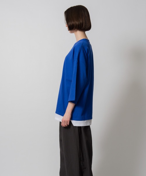 D.TT.K（ディティーティーケー）の「【ユニセックスアイテム】LAYERED T-SHIRTS ルーズフィット レイヤード Tシャツ（シャツ/ブラウス・メンズ・クリーム/ブルー/ライトブルー/ブラック・FREE）」の5枚目の写真