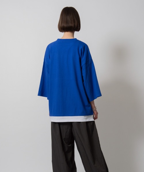 D.TT.K（ディティーティーケー）の「【ユニセックスアイテム】LAYERED T-SHIRTS ルーズフィット レイヤード Tシャツ（シャツ/ブラウス・メンズ・クリーム/ブルー/ライトブルー/ブラック・FREE）」の6枚目の写真