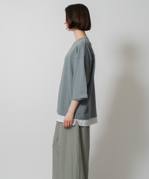 D.TT.K（ディティーティーケー）の「【ユニセックスアイテム】LAYERED T-SHIRTS ルーズフィット レイヤード Tシャツ（シャツ/ブラウス・メンズ・クリーム/ブルー/ライトブルー/ブラック・FREE）」の14枚目の写真