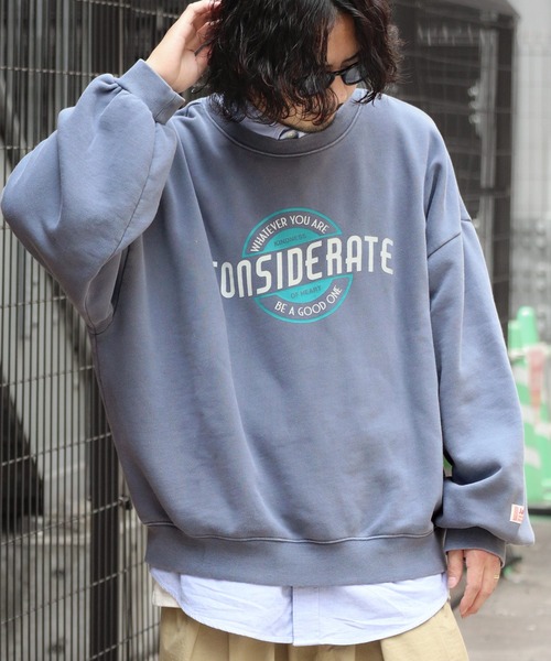 Java（ジャバ）の「《Javaジャバコラボ》こなれ感際立つ! 2way前後ピグメント加工 裏起毛プルオーバー（スウェット・メンズ・グリーン/チャコールグレー/ブルー・LARGE/MEDIUM/SMALL/X-LARGE）」の3枚目の写真