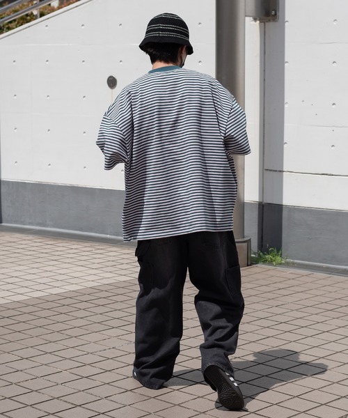 Perushu(ペルーシュ)の「レトロボーダーTシャツ(Tシャツ/カットソー・メンズ・ブラウン/オリーブ/ピンク系その他/ホワイト系その他・LARGE/MEDIUM/SMALL)」の11枚目の写真