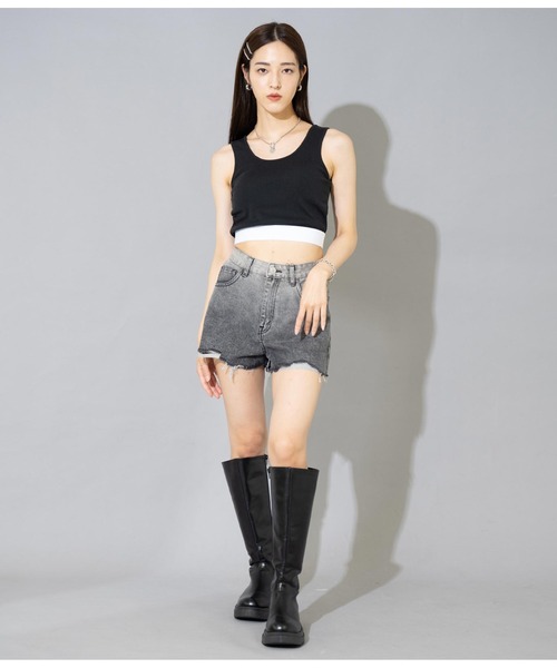 On グラデーションショートパンツ ANAP（アナップ）の「グラデーションショートパンツ（デニムパンツ