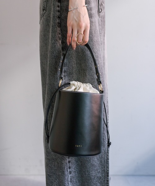 loti（ロティ）の「loti 巾着付きバケツBAG（ハンドバッグ・レディース・ブラウン/ブラック・ONE SIZE）」の9枚目の写真