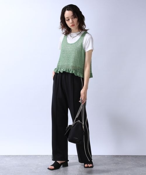 JEANASIS（ジーナシス）の「チビフリルシャイニーニットNS/964469（ベスト・レディース・グリーン/ブラック/グレー・FREE）」の17枚目の写真