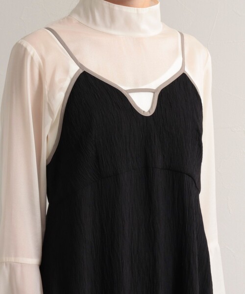 fredy emue(フレディエミュ)の「【オケージョン対応】楊柳配色パイピングキャミワンピース(ワンピース・レディース・ラベンダー/ブラック/ベージュ・38)」の5枚目の写真