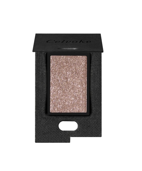 Celvoke（セルヴォーク）の「Celvoke / ヴァティック アイズ 24～32（アイシャドウ・レディース・２３ クラッシュシルバー/２１ スターダスト/２２ フォレストゴールド/２４ ミントミスト/２５ クラッシィピンク/２６ アーモンド/３２ コズミックサンド/２９ ギャラクシー/３１ マーズバレー/３０ ハーモニーバース/２８ シグナス/２７ コスモスライツ・FREE）」の2枚目の写真