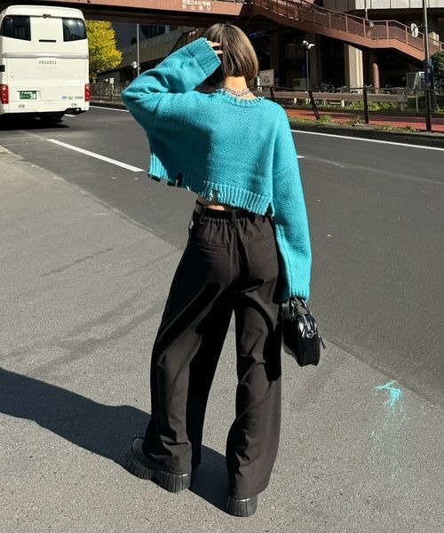 PAGEBOY（ページボーイ）の「ダメージフルZIPニットプルオーバー（ニット/セーター・レディース・ブラック/グレイッシュベージュ/オフホワイト/オレンジ系/ラベンダー/ミント・FREE）」の16枚目の写真