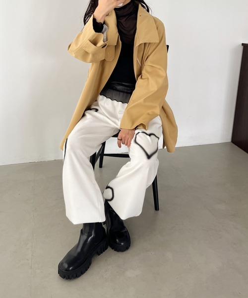 CLEA（クレア）の「ハートペイントモチーフ ボリュームスウェットパンツ（その他パンツ・レディース・ホワイト/ブラック/カーキ・FREE）」の9枚目の写真