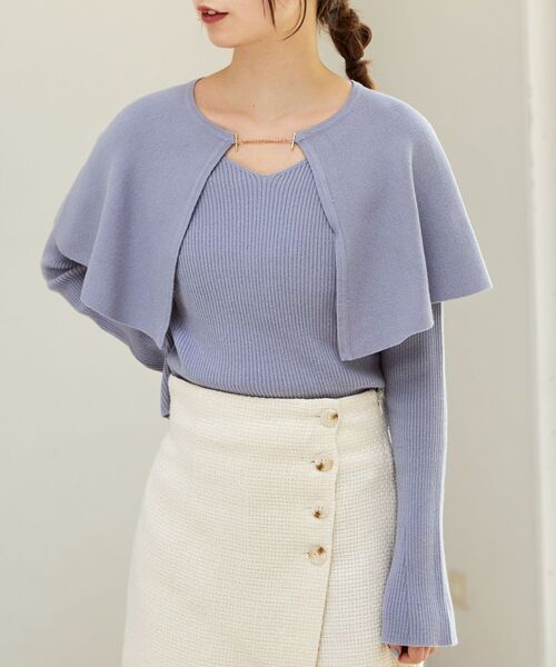 MAJESTIC LEGON（マジェスティックレゴン）の「チェーン付きケープセットニット（ニット/セーター・レディース・ブルー/ブラック/アイボリー/ピンク・MEDIUM）」の22枚目の写真