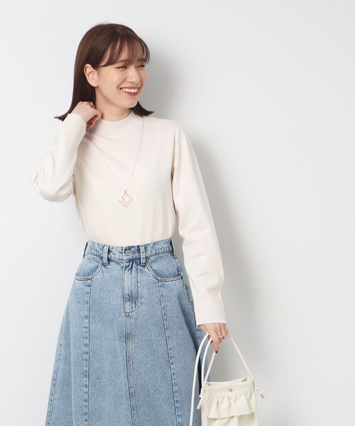 SHOO・LA・RUE（シューラルー）の「◆【洗える】ちくちくしにくい ハイネックニット（ニット/セーター・レディース・オフホワイト/グレー/ダークグリーン/ブルー/ブラック/レッド系1・02/03/04）」の16枚目の写真