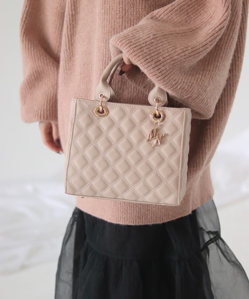 mellowneon（メロウネオン）の「2wayキルティングバッグ / ハンドバッグ / ショルダーバッグ（ハンドバッグ・レディース・モカ/ピンク/ブラック/ベージュ・FREE）」の18枚目の写真