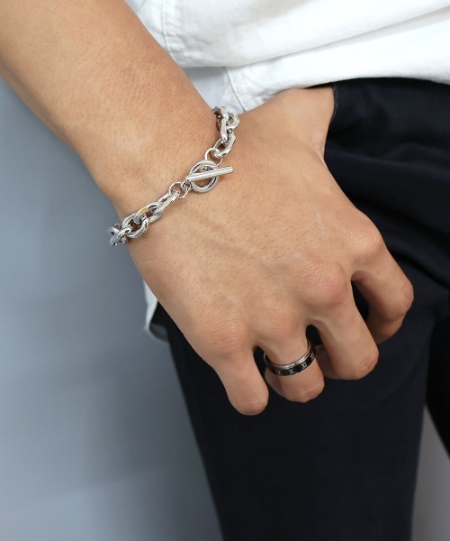 4INT.（フォイント）の「ローマナンバーリング / サージカルステンレス316L (金属アレルギー対応)（リング・メンズ・シルバー・16号/18号）」の9枚目の写真