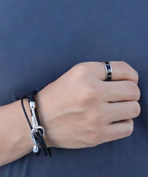 4INT.（フォイント）の「ローマナンバーリング / サージカルステンレス316L (金属アレルギー対応)（リング・メンズ・シルバー・16号/18号）」の5枚目の写真