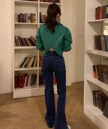 【URGE：】クロップド丈  バッククロススリット シャツ