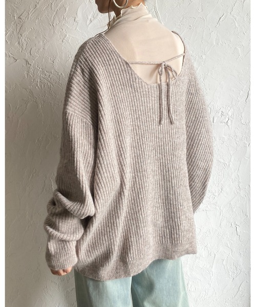 She's Closet(シーズクローゼット)の「バックオープンリボン長袖ボリュームスリーブミックスカラーメランジリブニットプルオーバー(ニット/セーター・レディース・カーキブラウン/ブラック/ブルー/ベージュ・FREE)」の7枚目の写真