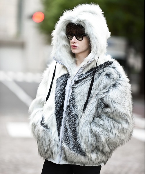 BACKSTAGE PASS（バックステージパス）の「WOO-STAR(ウー スター