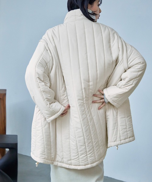 Fashion Letter（ファッションレター）の「2wayスリーブ 中綿入りロング丈 縦キルティングコート / ダウンベストジレ（ダウンジャケット/コート・レディース・アイボリー/ブラック/カーキ・L/M）」の9枚目の写真