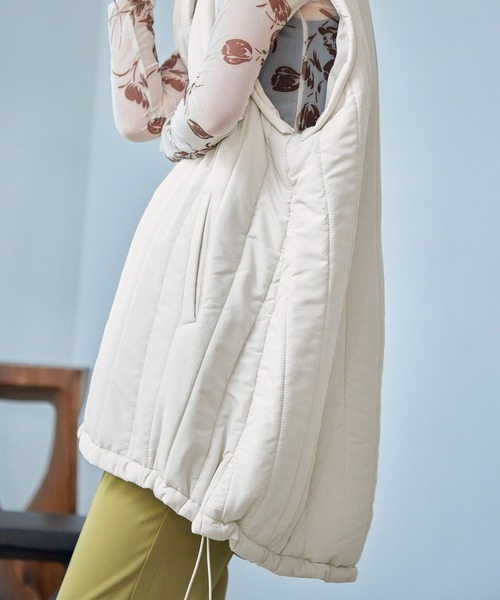 Fashion Letter（ファッションレター）の「2wayスリーブ 中綿入りロング丈 縦キルティングコート / ダウンベストジレ（ダウンジャケット/コート・レディース・アイボリー/ブラック/カーキ・L/M）」の15枚目の写真