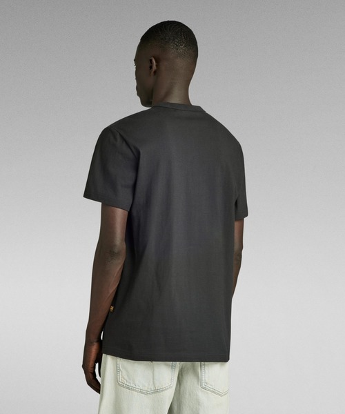 G-STAR（ジースター）の「COLLEGIC T-SHIRT/カレッジT/グラフィックロゴ（Tシャツ/カットソー・メンズ・ダークブラック/オフホワイト/レッド系その他・X-SMALL/X-LARGE/SMALL/MEDIUM/LARGE）」の12枚目の写真