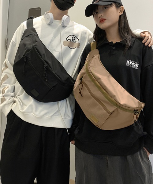 Miniministore(ミニミニストア)の「ウエストバッグ 男女兼用 オルチャン(ボディバッグ/ウエストポーチ・レディース・ブラック/ベージュ・フリー)」の3枚目の写真