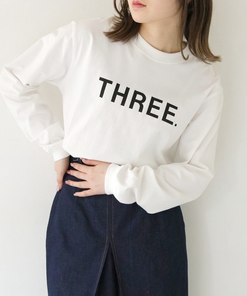 HER CLOSET(ハークローゼット)の「【shemoshelly】WEB限定THREEロゴロンT(Tシャツ/カットソー・レディース・オフホワイト/ブラック・M/S)」の18枚目の写真