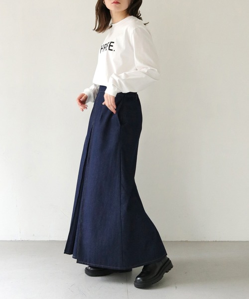 HER CLOSET(ハークローゼット)の「【shemoshelly】WEB限定THREEロゴロンT(Tシャツ/カットソー・レディース・オフホワイト/ブラック・M/S)」の22枚目の写真