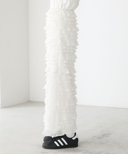 BONLECILL（ボンルシール）の「カットフリルIラインスカート（スカート・レディース・ブラック/アイボリー・FREE）」の21枚目の写真