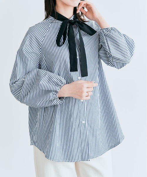 kirakiraShop（キラキラショップ）の「マルチway ボウタイ ブラウス（シャツ/ブラウス・レディース・ネイビー系/ベージュ/オフホワイト/ネイビー・M/L）」の4枚目の写真