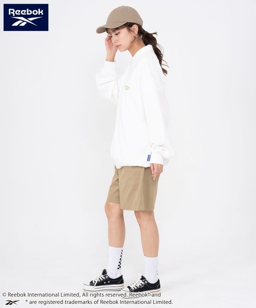 Reebok（リーボック）の「Reebok リーボック WEB限定 別注 ブランド ロゴ ワンポイント フェイク衿 裏毛 長袖 プルオーバー スウェット トレーナー（スウェット・メンズ・ホワイト/ブルー/ブラック・LL/L/M）」の20枚目の写真