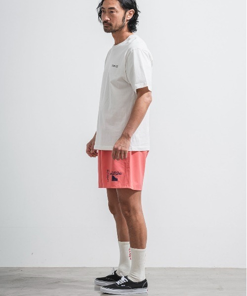 OFFSHORE(オフショア)の「PIPE MASTERS TEE/パイプマスターズティ(Tシャツ/カットソー・メンズ・ブラック/ホワイト・M/L/XL/S)」の12枚目の写真