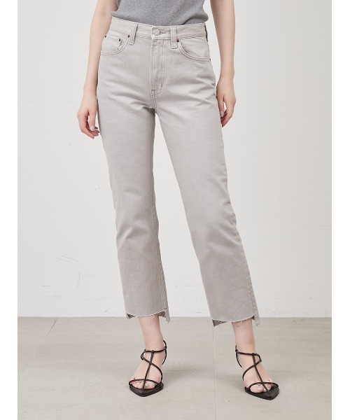 Mila Owen（ミラオーウェン）の「裾段差テーパードデニムパンツ【手洗い可能】（デニムパンツ・レディース・ライトブルー/ブルー/ライトグレー/グリーン/ラベンダー・1/2/0/00）」の8枚目の写真