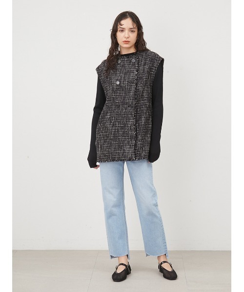 Mila Owen（ミラオーウェン）の「裾段差テーパードデニムパンツ【手洗い可能】（デニムパンツ・レディース・ライトブルー/ブルー/ライトグレー/グリーン/ラベンダー・1/2/0/00）」の11枚目の写真