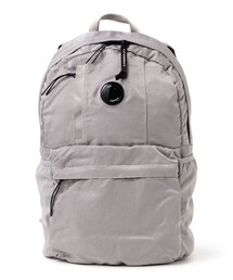 C.P. COMPANY（シーピーカンパニー）の「C.P. Company / NylonB Lens Backpack（バックパック/リュック・メンズ）」